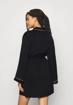 Anna Field Amanda Satin Dressing Gown - Badekåpe - Black -Anna Field 2ed7ad8212184e4ca1dc1b97ba75f567