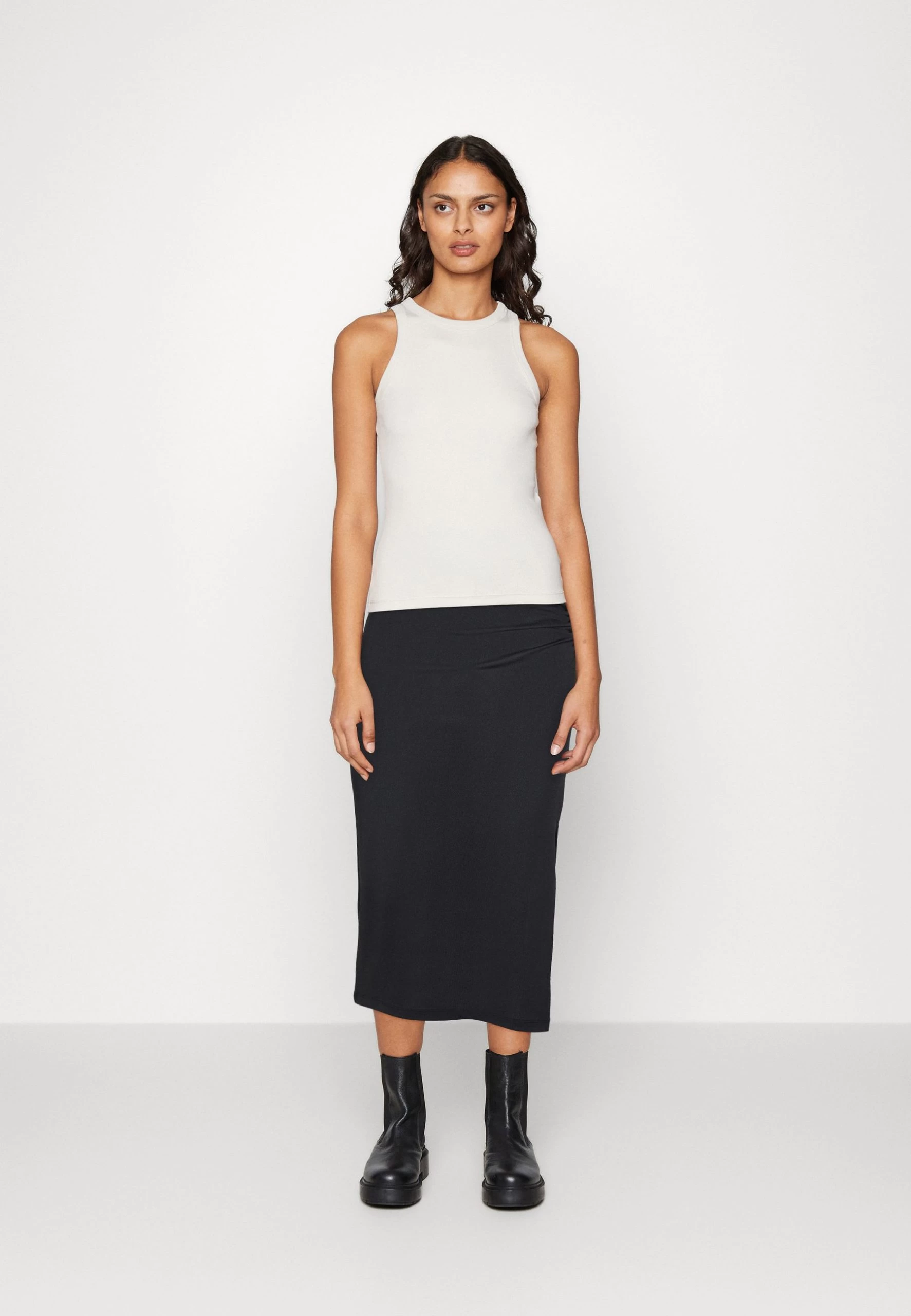 Anna Field Blyantskjørt - Black 4 Anna Field Blyantskjørt - Black - Bilde 2