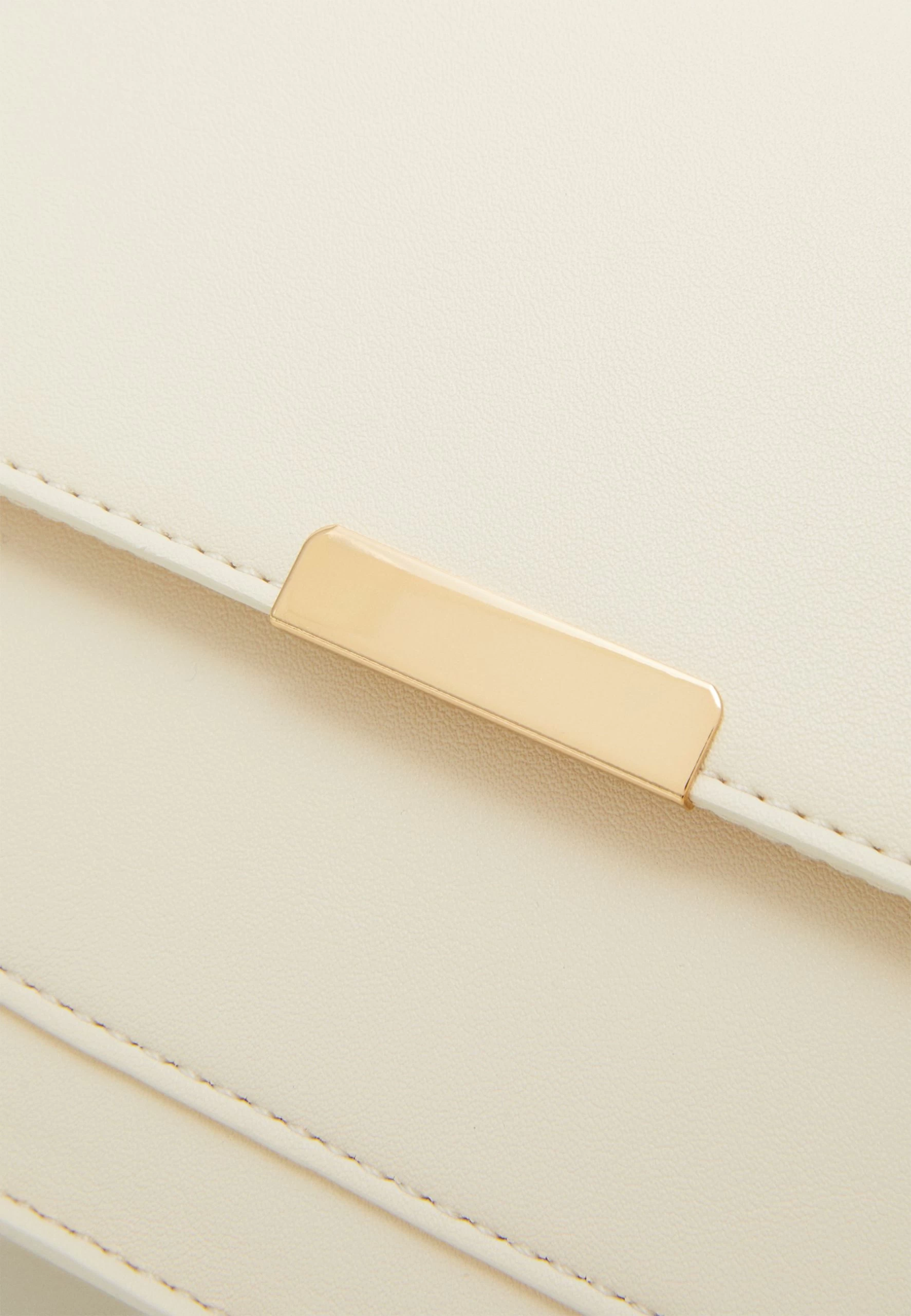 Anna Field Skulderveske - Off-White 6 Anna Field Skulderveske - Off-White - Bilde 5